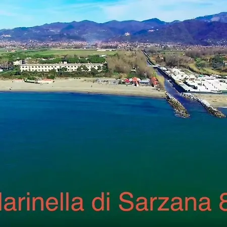Dimora San Francesco بيت للعطل
